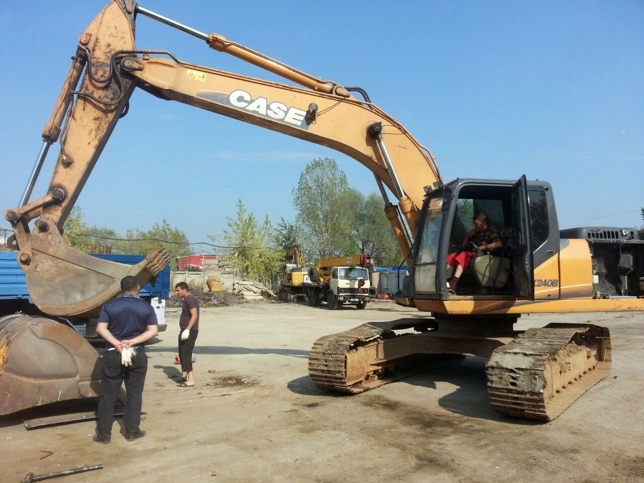 Аренда Погрузчик Амкадор ТО18Б в Москве и МО — цена от 24 000 ₽/смена