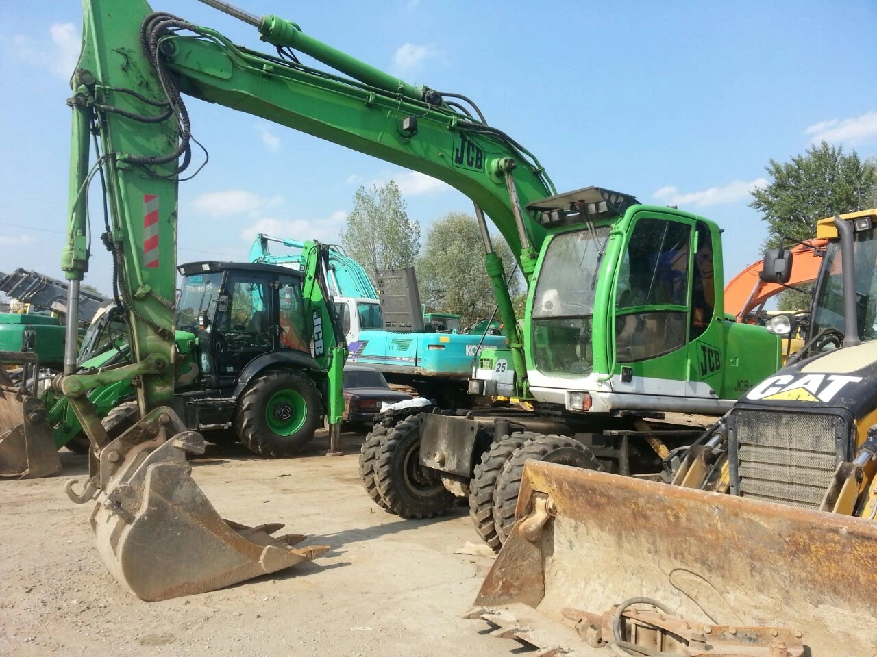 Аренда Виброкаток Hamm 3520HT в Москве и МО — цена от 32 000 ₽/смена